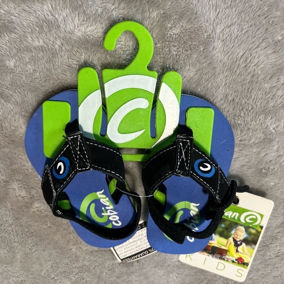 Cobian Toddler Flip Flops - Picture 2 of 7